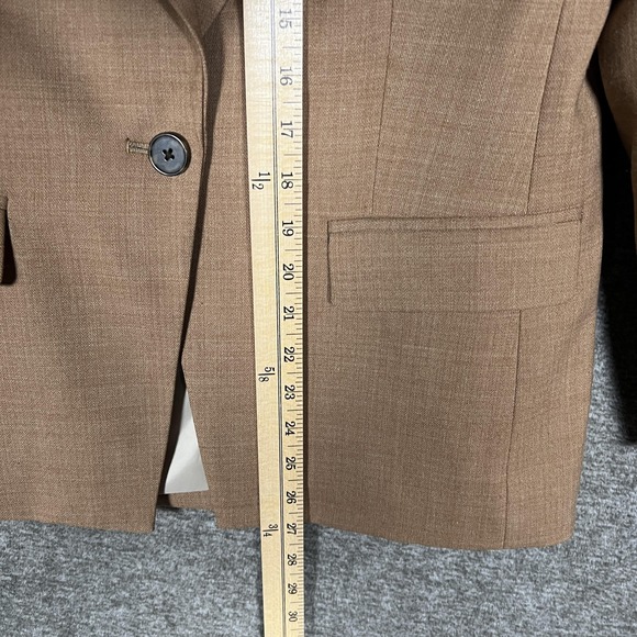 J Crew Willa Blazer Womens 4P Beige Wool Blend Tailored Office Work Jacket - Picture 3 of 7
